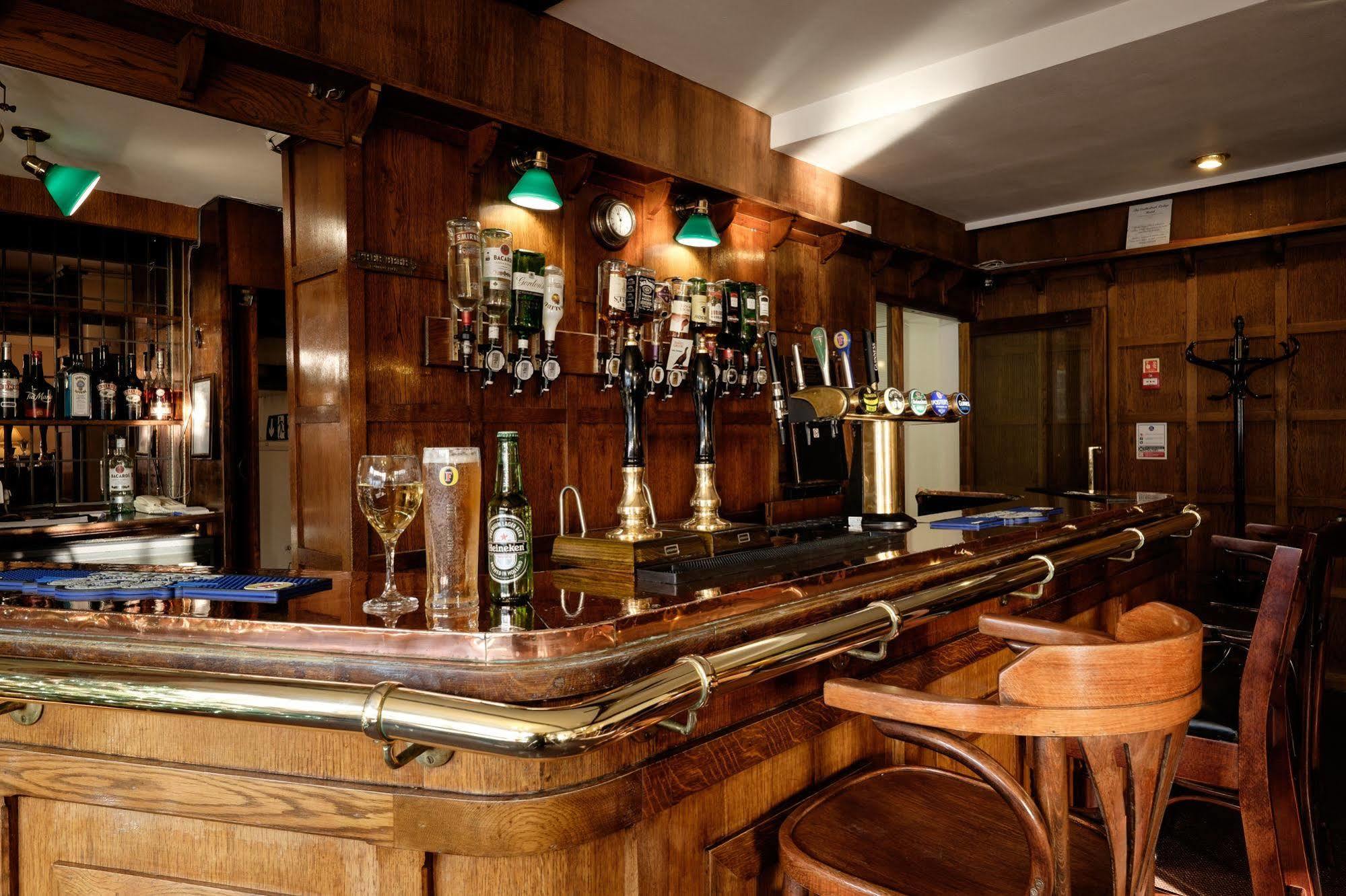 The Cathedral Hotel Lichfield Bagian luar foto